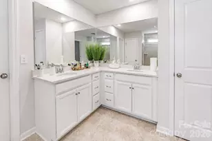 355 Kennerly Center Dr, Mooresville, NC 28115 - Photo 19