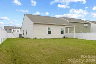 144 Babbling Brk Dr, Clayton, NC 27520 - Photo 45