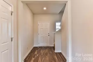 6136 Ahoskie Dr, Charlotte, NC 28215 - Photo 13