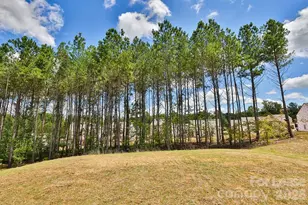 6136 Ahoskie Dr, Charlotte, NC 28215 - Photo 5
