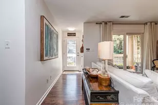 1052 Churchill Downs Ct, Charlotte, NC 28211 - Photo 19