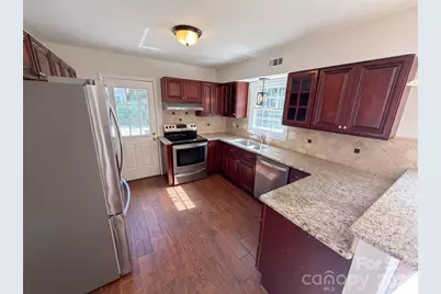 8909 Danson Drive, Charlotte, NC 28277 - Photo 15