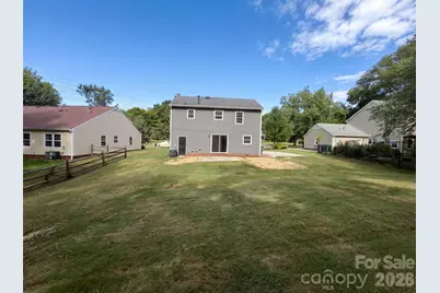 8909 Danson Drive, Charlotte, NC 28277 - Photo 5
