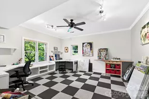 10 Blackberry Ln, Asheville, NC 28804 - Photo 39