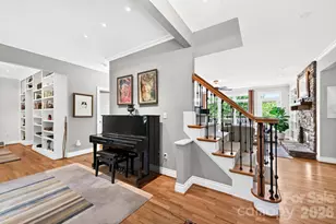 10 Blackberry Ln, Asheville, NC 28804 - Photo 7