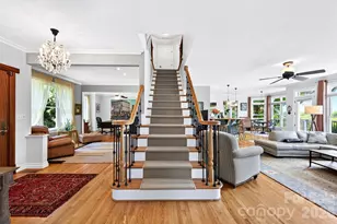 10 Blackberry Ln, Asheville, NC 28804 - Photo 23