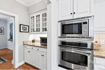 10 Blackberry Lane, Asheville, NC 28804 - Photo 11