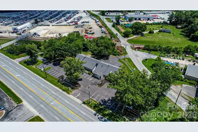 5030 Hendersonville Road, Fletcher, NC 28732 - Photo 9