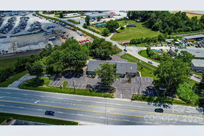 5030 Hendersonville Road, Fletcher, NC 28732 - Photo 7