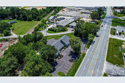 5030 Hendersonville Road, Fletcher, NC 28732 - Photo 15