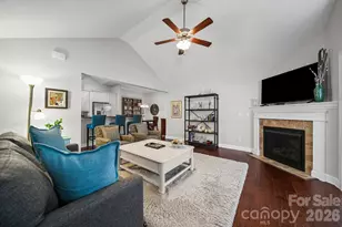 2307 Villa Oaks Ct, Gastonia, NC 28054 - Photo 5