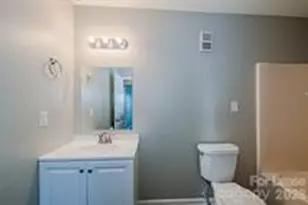 312 Hoskins Mill Ln, Charlotte, NC 28208 - Photo 11