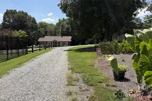 209 Auten Cir, Mount Holly, NC 28120 - Photo 33