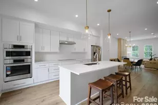 2516 Park Rose Ln, Charlotte, NC 28204 - Photo 9