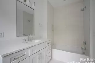 2516 Park Rose Ln, Charlotte, NC 28204 - Photo 33