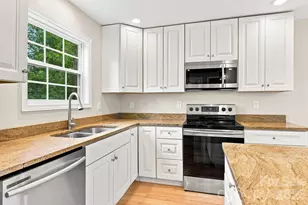 32 Jeff Dr, Asheville, NC 28806 - Photo 5