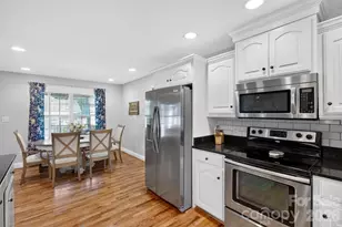 846 Affirmed Dr, Boiling Springs, SC 29316 - Photo 3