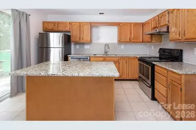 3134 Summercroft Lane, Charlotte, NC 28269 - Photo 5