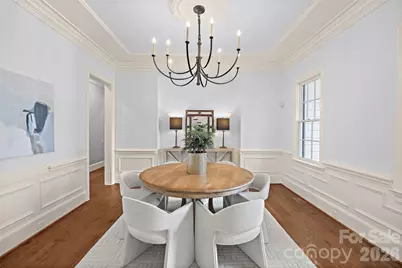 2135 Sharon Avenue, Charlotte, NC 28211 - Photo 9
