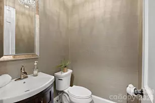 2135 Sharon Ave, Charlotte, NC 28211 - Photo 27