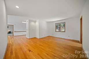 1105 High Vista Dr, Mills River, NC 28759 - Photo 11