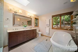 1105 High Vista Dr, Mills River, NC 28759 - Photo 21