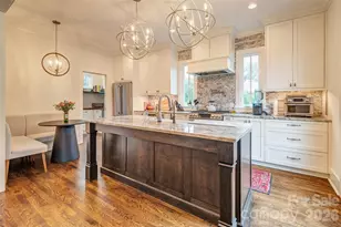 43 Walton St, Asheville, NC 28801 - Photo 11