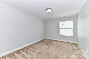 4316 Hubbard Rd, Charlotte, NC 28269 - Photo 35