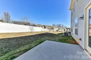 4316 Hubbard Rd, Charlotte, NC 28269 - Photo 43