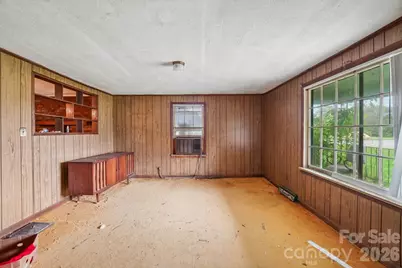 214 Sunset Street NW, Lenoir, NC 28645 - Photo 7