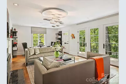 943 Romany Road, Charlotte, NC 28203 - Photo 5