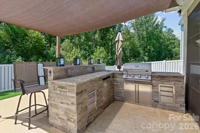 7513 Meridale Forest Drive, Charlotte, NC 28269 - Photo 35