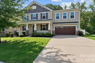7513 Meridale Forest Dr, Charlotte, NC 28269 - Photo 1