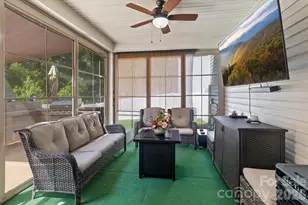 7513 Meridale Forest Dr, Charlotte, NC 28269 - Photo 33