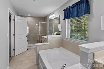 7513 Meridale Forest Drive, Charlotte, NC 28269 - Photo 25