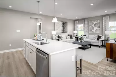 925 Heathway Drive, Charlotte, NC 28213 - Photo 5