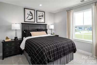 925 Heathway Drive, Charlotte, NC 28213 - Photo 25