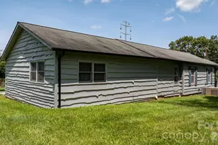 191 Power St, Hudson, NC 28638 - Photo 25