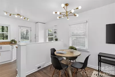 5412 Milhaven Lane, Charlotte, NC 28269 - Photo 7