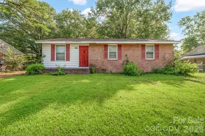 320 S Myrtle School Road, Gastonia, NC 28052 - Photo 1