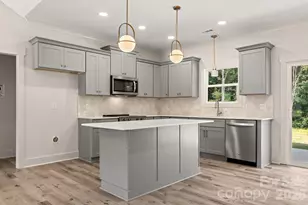 151 McCorkle St, York, SC 29745 - Photo 9