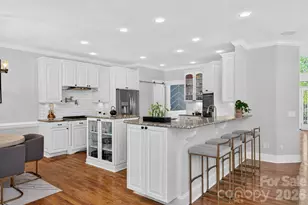 6605 Saunton Ct, Charlotte, NC 28277 - Photo 13