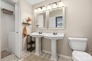 2510 Cranbrook Ln, Charlotte, NC 28207 - Photo 19