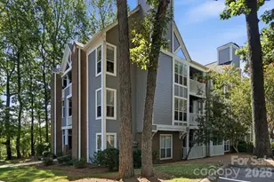 2510 Cranbrook Ln, Charlotte, NC 28207 - Photo 1