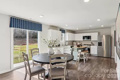 551 Tomlin Trail, Spartanburg, SC 29301 - Photo 5