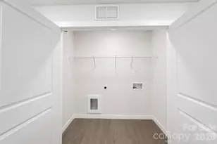 1050 5th St NE, Hickory, NC 28601 - Photo 17