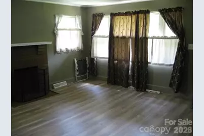 1317 Second Street, Gastonia, NC 28054 - Photo 5
