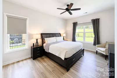 5208 Glenwalk Drive, Charlotte, NC 28269 - Photo 15