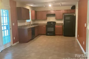 2224 Waverly Dell Dr, Winston Salem, NC 27127 - Photo 7