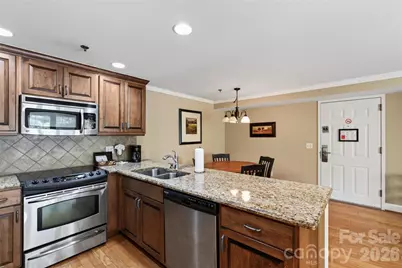 413 Bowling Park Road, Asheville, NC 28803 - Photo 5